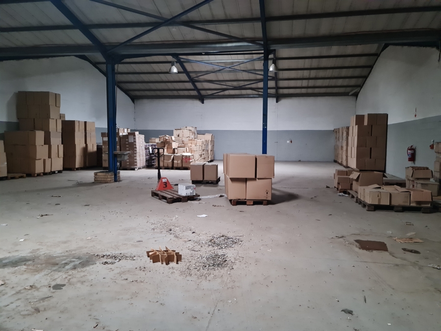 To Let commercial Property for Rent in Broadlands Western Cape